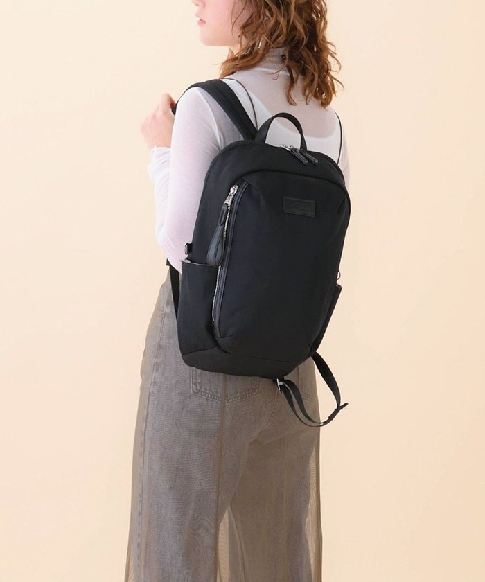 【エースバッグズアンドラゲッジ/ACE BAGS & LUGGAGE】のW .Day/Night クルホ ラウンドリュック 13.3インチPC収納 15297 ダブルアンドデイナイト インテリア・キッズ・メンズ・レディースファッション・服の通販 founy(ファニー) https://founy.com/ ファッション Fashion レディースファッション WOMEN バッグ Bag シンプル Simple スポーティ Sporty バランス Balance フロント Front ポケット Pocket ラウンド Round リュック Ruck Sack おすすめ Recommend ビジネス 仕事 通勤 Business |ID: prp329100004522352 ipo3291000000031988891