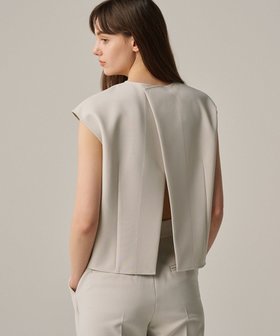 【アンクレイヴ/uncrave】 【撥水・洗濯機洗い可】プルーフダブルクロス バックオープンブラウス(uncrave WHITE)人気、トレンドファッション・服の通販 founy(ファニー) ファッション Fashion レディースファッション Ladies' Fashion Online トップス・カットソー Tops/Tshirt シャツ/ブラウス Shirts/Blouses インナー Inner 春 Spring キャミソール Camisole シンプル Simple ストレッチ Stretch スリーブ Sleeve セットアップ Set Up 雑誌 Magazine ダブル Double フォーマル Formal フレンチ French フロント Front ブルゾン Blouson ワイド Wide S/S・春夏 Ss・Spring/Summer おすすめ Recommend 夏 Summer エレガント 上品 Elegant |ID:prp329100004522379