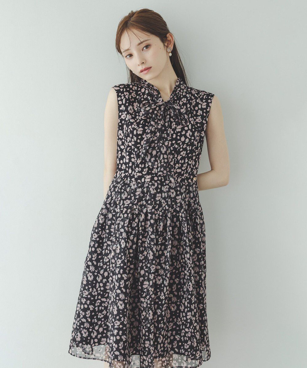 【トッカ/TOCCA】の【洗える】FLOWER PETALS CARPET ドレス インテリア・キッズ・メンズ・レディースファッション・服の通販 founy(ファニー) 　ファッション　Fashion　レディースファッション　WOMEN　ワンピース　Dress　ドレス　Party Dresses　NEW・新作・新着・新入荷　New Arrivals　ドレス　Dress　フラワー　Flower　夏　Summer　春　Spring　S/S・春夏　Ss・Spring/Summer　洗える　Washable　ブラック系5|ID: prp329100004522739 ipo3291000000031992420