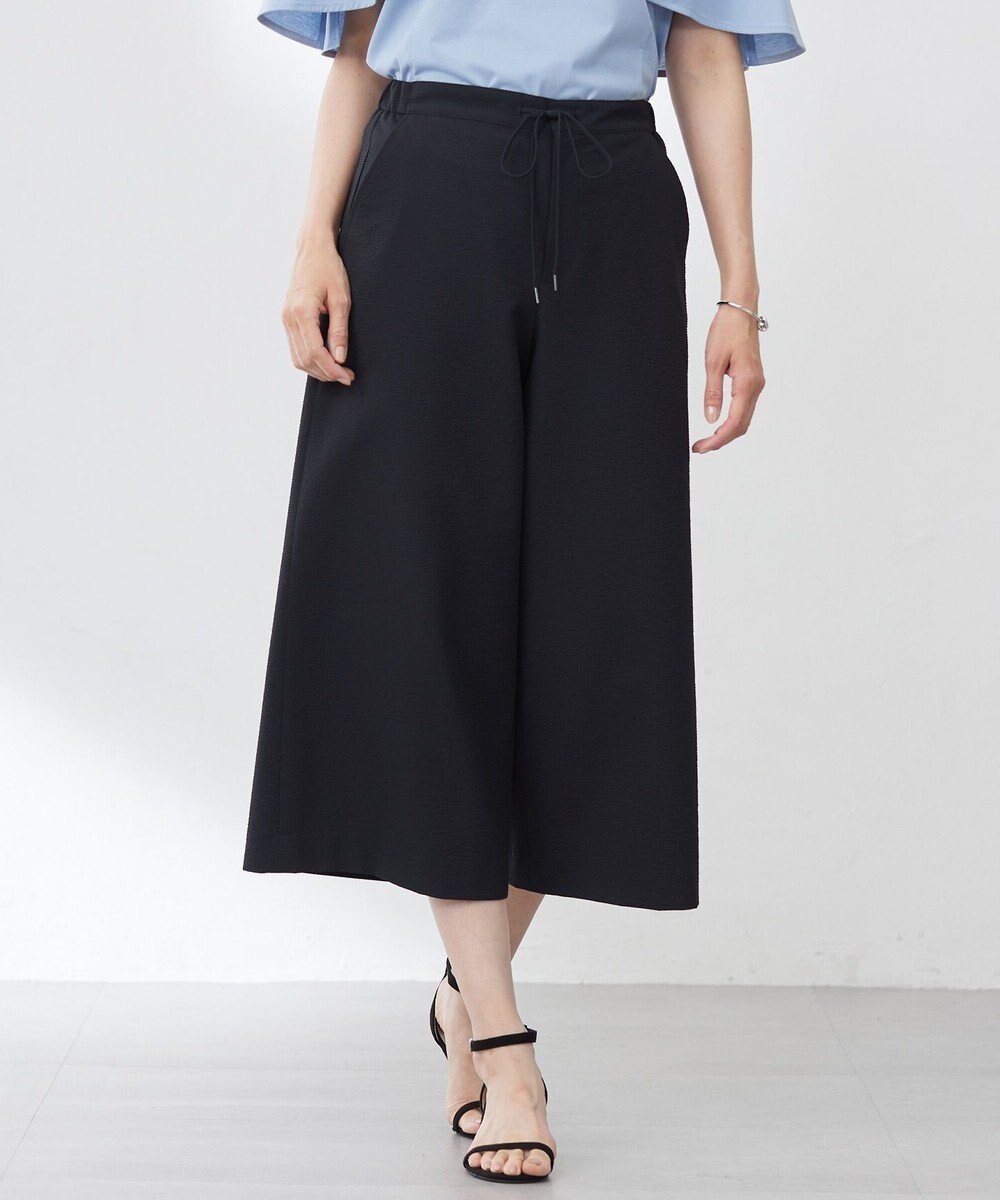 【ジェイ プレス/J.PRESS】の【洗える・吸水速乾】DRYライトサッカー クロップド パンツ インテリア・キッズ・メンズ・レディースファッション・服の通販 founy(ファニー) 　ファッション　Fashion　レディースファッション　Fashion for Women　パンツ　Pants & Trousers　春　Spring　洗える　Machine Washable　クロップド　Cropped, Short Length　吸水　Absorbent, Quick-Dry　サッカー　Seersucker, Summer Fabric　シンプル　Simple, Minimal　ストレッチ　Stretch, Stretchy Fabric　リラックス　Relax, Relaxed Fit　ワイド　Wide, Wide Fit　S/S・春夏　SS, Spring/Summer, Warm Season　夏　Summer　ネイビー系|ID: prp329100004522746 ipo3291000000035868622