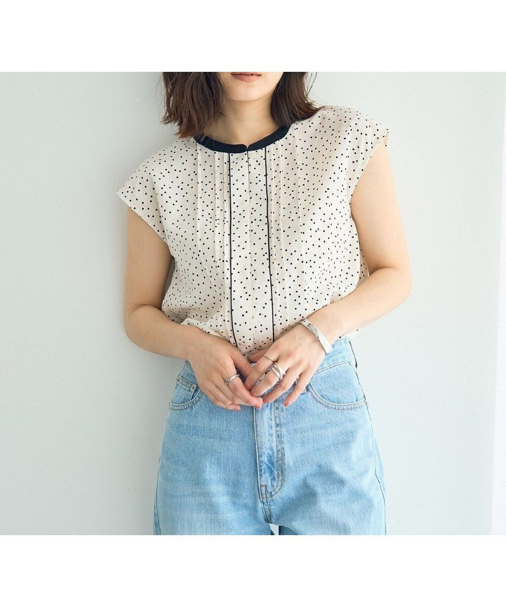 【イェッカ ヴェッカ/YECCA VECCA】の配色タックデザインブラウス インテリア・キッズ・メンズ・レディースファッション・服の通販 founy(ファニー) 　ファッション　Fashion　レディースファッション　WOMEN　トップス・カットソー　Tops/Tshirt　シャツ/ブラウス　Shirts/Blouses　NEW・新作・新着・新入荷　New Arrivals　おすすめ　Recommend　スキッパー　Skipper　ノースリーブ　No Sleeve　フロント　Front　プリーツ　Pleats　ボックス　Box　ボトム　Bottom　ポケット　Pocket　夏　Summer　春　Spring　S/S・春夏　Ss・Spring/Summer　Dot|ID: prp329100004522767 ipo3291000000031992577