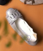 【ヌーベルローブオウ/nouvelleRobe Ou】の新色追加【本革・高反発】Chain Buckle Ornament スクエアトゥパンプス シルバー|ID: prp329100004522909 ipo3291000000033656811