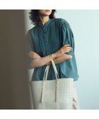 【23区/NIJYUSANKU】の【先行予約/接触冷感/速乾性/洗える】エアリーブライトローン タック ブラウス セージ系|ID: prp329100004523010 ipo3291000000031994163