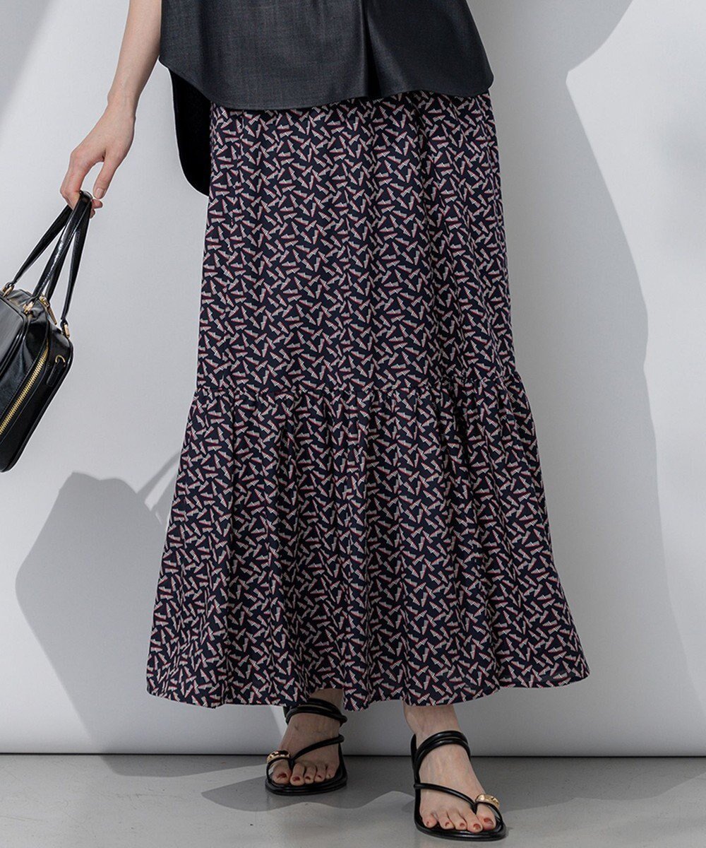 【23区/NIJYUSANKU】の【洗える】エスパドリーユプリント ティアード スカート インテリア・キッズ・メンズ・レディースファッション・服の通販 founy(ファニー) ファッション Fashion レディースファッション Fashion for Women スカート Skirts ティアードスカート Tiered Skirts 春 Spring 洗える Machine Washable ギャザー Gathered, Ruffled ストライプ Stripe, Striped Pattern ティアード Tiered, Tiered Style ティアードスカート Tiered Skirt, Flounced Skirt バスク Basque, Basque Style ビーチ Beach, Seaside フランス France, French プリント Print, Printed Pattern モチーフ Motif, Design Theme S/S・春夏 SS, Spring/Summer, Warm Season 夏 Summer エレガント 上品 Elegant 2025年 2025 2025春夏・S/S Spring/Summer 2025 SS25 ネイビープリント|ID: prp329100004523014 ipo3291000000034498481