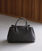 【イアクッチ/IACUCCI】のベラール L ALCE 人気、トレンドファッション・服の通販 founy(ファニー) 雑誌掲載アイテム Magazine Items ファッション雑誌 Fashion Magazines クラッシィ CLASSY. ファッション Fashion レディースファッション WOMEN バッグ Bag 12月号 December Issue ショルダー Shoulder シンプル Simple 財布 Wallet 雑誌 Magazine 人気 Popularity ポケット Pocket メタル Metal A/W・秋冬 Aw・Autumn/Winter・Fw・Fall-Winter おすすめ Recommend 2024年 2024 ビジネス 仕事 通勤 Business 2024-2025秋冬・A/W Aw/Autumn/Winter/Fw/Fall/2024-2025 thumbnail グレー|ID: prp329100004523918 ipo3291000000032001136