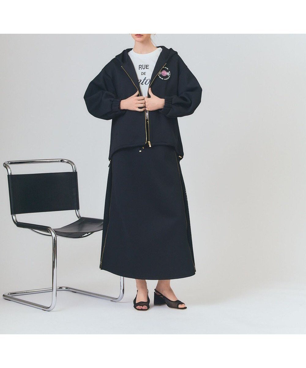 【グレース コンチネンタル/GRACE CONTINENTAL】のエンブレムフーディ インテリア・キッズ・メンズ・レディースファッション・服の通販 founy(ファニー) 　ファッション　Fashion　レディースファッション　WOMEN　トップス・カットソー　Tops/Tshirt　パーカ　Sweats　スポーティ　Sporty　パーカー　Hoodie　夏　Summer　春　Spring　S/S・春夏　Ss・Spring/Summer　ブラック|ID: prp329100004523947 ipo3291000000032001340