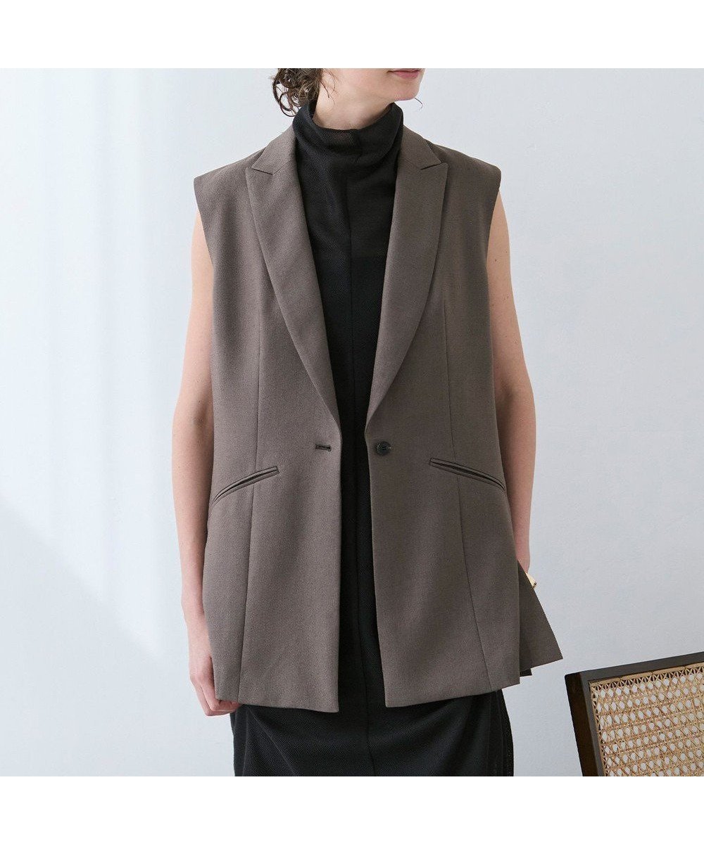 【ベイジ,/BEIGE,】の【洗える】CAROLE / リネンライクノースリーブジレジャケット インテリア・キッズ・メンズ・レディースファッション・服の通販 founy(ファニー) 　ファッション　Fashion　レディースファッション　WOMEN　アウター　Coat Outerwear　ジャケット　Jackets　インナー　Inner　春　Spring　洗える　Washable　カーディガン　Cardigan　ジャケット　Jacket　スタイリッシュ　Stylish　ストレッチ　Stretch　セットアップ　Set Up　デニム　Denim　定番　Standard　ハーフ　Half　ベスト　Vest　ベーシック　Basic　ボトム　Bottom　S/S・春夏　Ss・Spring/Summer　夏　Summer　エレガント 上品　Elegant　ビジネス 仕事 通勤　Business　Mocha|ID: prp329100004523950 ipo3291000000032001356