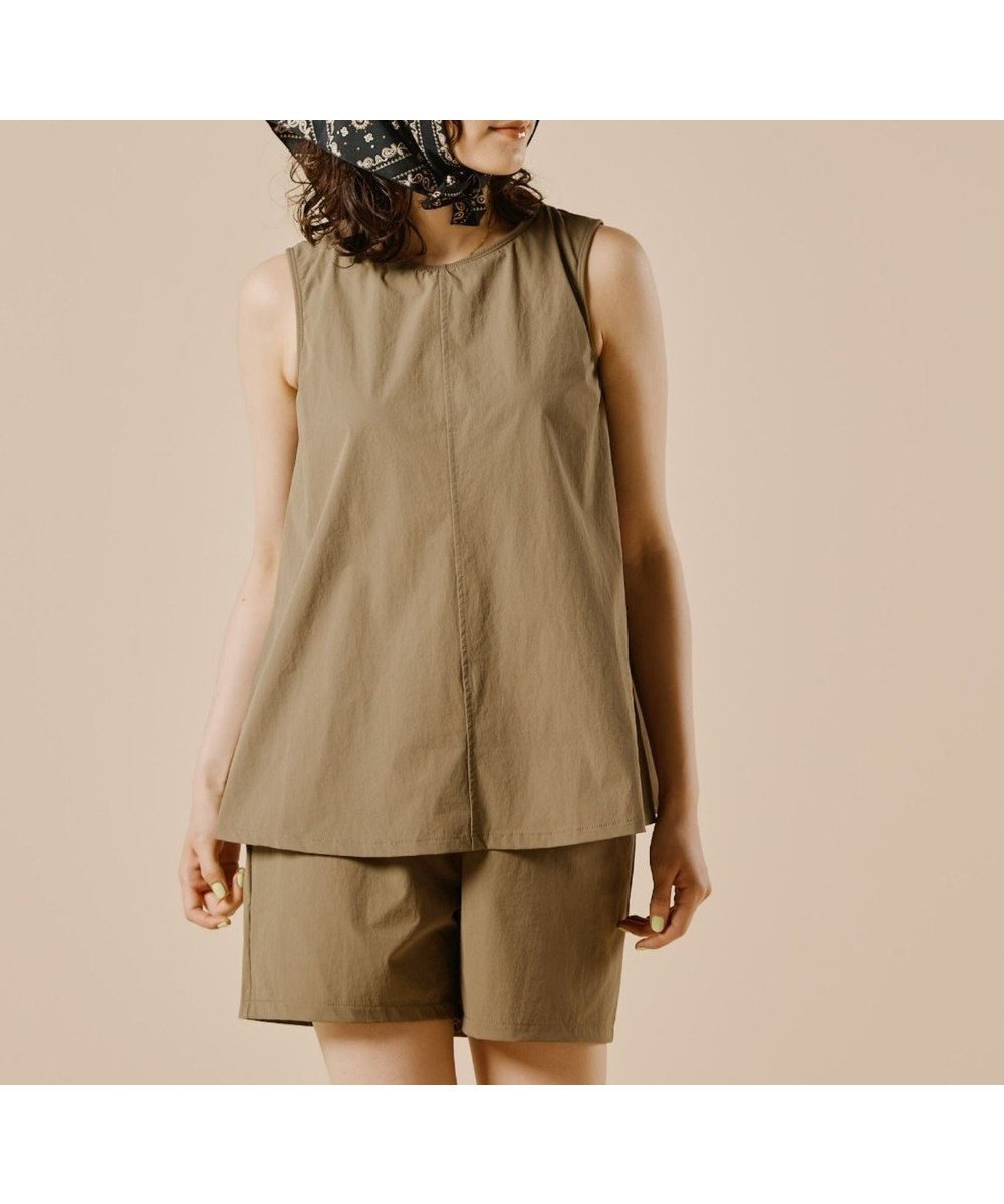 【三愛水着楽園/San-ai Resort】の【カップ付きセット水着】タンキニ セット水着 無地【Ungrid(アングリッド)】 インテリア・キッズ・メンズ・レディースファッション・服の通販 founy(ファニー) ファッション Fashion レディースファッション Fashion for Women 水着 Swimwear レディース水着・ビーチウェア Swimwear & Beachwear アンダー Underwear Essentials ショーツ Shorts, Short Pants ストレッチ Stretch, Stretchy Fabric センター Center, Center Line フィット Fit, Slim Fit ポケット Pocket, Pocket Detail 水着 Swimsuit, Swimwear 無地 Plain, Solid Color ラップ Wrap, Wrap Design ワイヤー Wire, Wired Bra A/W・秋冬 Autumn/Winter S/S・春夏 SS, Spring/Summer, Warm Season おすすめ Recommended / Our Picks 夏 Summer カーキ|ID: prp329100004524086 ipo3291000000034245550