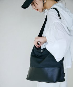 【トプカピ/TOPKAPI】の【Breath TOPKAPI】RIPPLE リプル リンクル ナイロン A4 ショルダーバッグ 人気、トレンドファッション・服の通販 founy(ファニー) ファッション Fashion レディースファッション Fashion for Women バッグ Bags クール Cool, Chic コンビ Combo, Combination Style 軽量 Lightweight, Ultra Light ショルダー Shoulder, Shoulder Strap 人気 Popular, Best Seller ポケット Pocket, Pocket Detail エレガント 上品 Elegant |ID:prp329100004524114