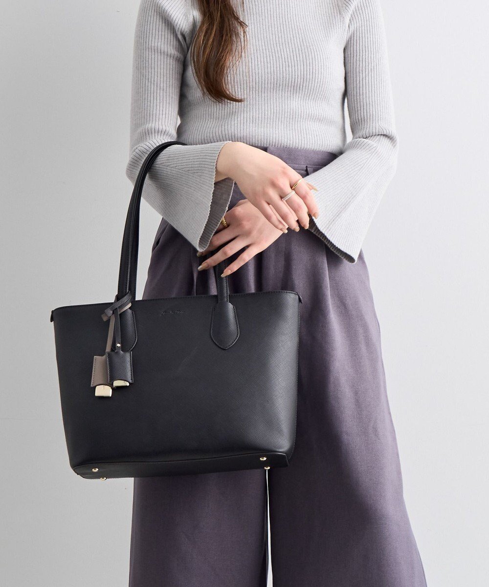 【エースバッグズアンドラゲッジ/ACE BAGS & LUGGAGE】の【雑誌掲載】Jewelna Rose リタ・トートバッグ A4ジャストサイズ 16145 ジュエルナローズ 人気、トレンドファッション・服の通販 founy(ファニー) 　雑誌掲載アイテム　Magazine Picks & Fashion Features　ファッション雑誌　Fashion Magazines　ノンノ　non-no　ファッション　Fashion　レディースファッション　Fashion for Women　バッグ　Bags　クッション　Cushion, Throw Pillow　4月号　April Issue　シンプル　Simple, Minimal　スマート　Smart, Elegant　スリム　Slim, Slim Fit　スリーブ　Sleeve, Long Sleeve / Short Sleeve　雑誌　Magazine, Fashion Magazine　ダブル　Double, Double-Breasted　チャーム　Charm, Pendant　台形　A-Line, Trapezoid Shape　定番　Standard, Basic Item　フェイクレザー　Faux Leather, PU Leather　フェミニン　Feminine, Girly　ベーシック　Basic, Essential　ポケット　Pocket, Pocket Detail　リュック　Backpack, Rucksack　再入荷　Restock / Back in Stock　おすすめ　Recommended / Our Picks　スーツケース キャリーケース　Suitcase / Carry Case　エレガント 上品　Elegant　ビジネス 仕事 通勤　Business / Work / Commuting　 other-1|ID: prp329100004524346 ipo3291000000033453337