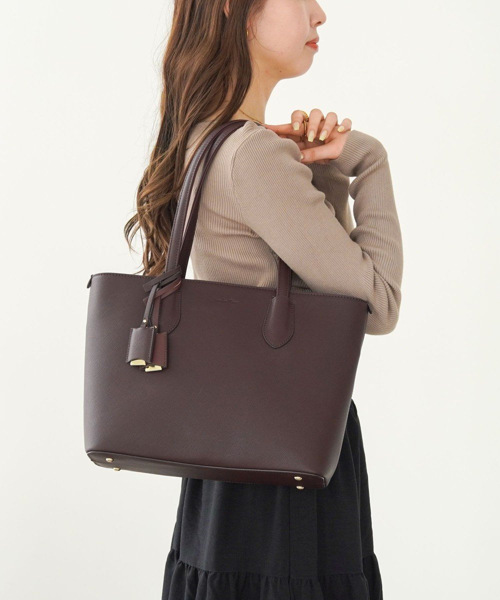【エースバッグズアンドラゲッジ/ACE BAGS & LUGGAGE】の【雑誌掲載】Jewelna Rose リタ・トートバッグ A4ジャストサイズ 16145 ジュエルナローズ インテリア・キッズ・メンズ・レディースファッション・服の通販 founy(ファニー) 　雑誌掲載アイテム　Magazine Picks & Fashion Features　ファッション雑誌　Fashion Magazines　ノンノ　non-no　ファッション　Fashion　レディースファッション　Fashion for Women　バッグ　Bags　クッション　Cushion, Throw Pillow　4月号　April Issue　シンプル　Simple, Minimal　スマート　Smart, Elegant　スリム　Slim, Slim Fit　スリーブ　Sleeve, Long Sleeve / Short Sleeve　雑誌　Magazine, Fashion Magazine　ダブル　Double, Double-Breasted　チャーム　Charm, Pendant　台形　A-Line, Trapezoid Shape　定番　Standard, Basic Item　フェイクレザー　Faux Leather, PU Leather　フェミニン　Feminine, Girly　ベーシック　Basic, Essential　ポケット　Pocket, Pocket Detail　リュック　Backpack, Rucksack　再入荷　Restock / Back in Stock　おすすめ　Recommended / Our Picks　スーツケース キャリーケース　Suitcase / Carry Case　エレガント 上品　Elegant　ビジネス 仕事 通勤　Business / Work / Commuting　バーガンディ|ID: prp329100004524346 ipo3291000000033453346