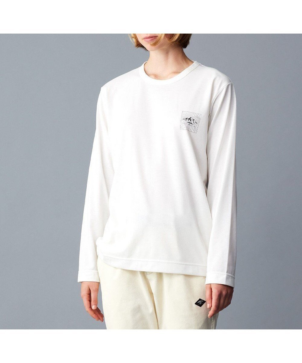 【ジョセフ アブード マウンテン/JOSEPH ABBOUD MOUNTAIN】の【吸水速乾/消臭性】デオドライ天竺 ロングスリーブ Tシャツ インテリア・キッズ・メンズ・レディースファッション・服の通販 founy(ファニー) ファッション Fashion レディースファッション Fashion for Women トップス・カットソー Cut & Sew Tops シャツ・ブラウス・オフィスカジュアル Elegant Blouses & Button-Ups ロングTシャツ・Tシャツ Longline T-Shirts & Tees カットソー・ベーシックTシャツ Cut-and-Sewn Tops / Stretch Tees & Basics カットソー Cut and Sewn Top 吸水 Absorbent, Quick-Dry スリーブ Sleeve, Long Sleeve / Short Sleeve プリント Print, Printed Pattern ロング Long, Long-Length A/W・秋冬 Autumn/Winter ホワイト系|ID: prp329100004524472 ipo3291000000033604943