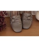 【ティアクラッセ/Tiaclasse】の【安田美沙子さん着用】リボンローファー 人気、トレンドファッション・服の通販 founy(ファニー) ファッション Fashion レディースファッション Fashion for Women アシンメトリー Asymmetrical Style インソール Shoe Insole 春 Spring 洗える Machine Washable 秋 Autumn ギャザー Gathered, Ruffled クッション Cushion, Throw Pillow シューズ Shoes, Footwear スリッポン Slip-On, Loafer チュニック Tunic, Long Top バランス Balance, Style Balance フラット Flat, Flat Shoes リボン Ribbon, Bow A/W・秋冬 Autumn/Winter S/S・春夏 SS, Spring/Summer, Warm Season 再入荷 Restock / Back in Stock 夏 Summer エレガント 上品 Elegant 新作・新入荷 New Arrivals / New In ビジネス 仕事 通勤 Business / Work / Commuting thumbnail モカ|ID: prp329100004524606 ipo3291000000033685341