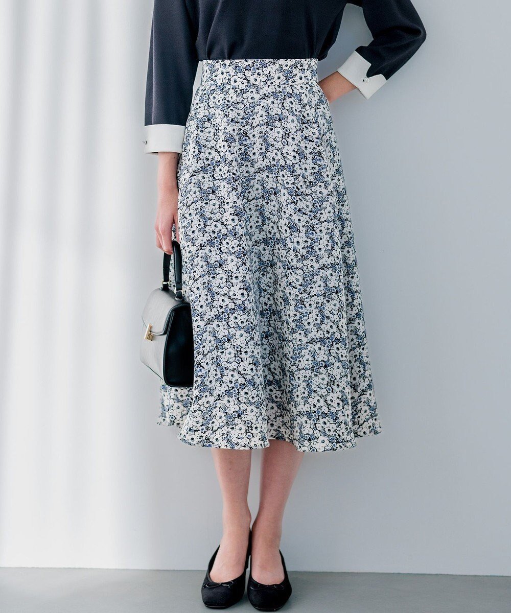 【組曲/KUMIKYOKU】のプランタンプリント フレアスカート 人気、トレンドファッション・服の通販 founy(ファニー) 　ファッション　Fashion　レディースファッション　Fashion for Women　スカート　Skirts　Aライン・フレアスカート　A-Line & Flared Skirts　クール　Cool, Chic　コンパクト　Compact, Small Size　シンプル　Simple, Minimal　ドレープ　Drape, Draping Fabric　フレア　Flare, Flared　プリント　Print, Printed Pattern　エレガント 上品　Elegant　夏　Summer　春　Spring　S/S・春夏　SS, Spring/Summer, Warm Season　 other-1|ID: prp329100004524756 ipo3291000000035202038