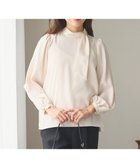 【フェルゥ/Feroux】の【洗える】クラシカル リボンタイブラウス 人気、トレンドファッション・服の通販 founy(ファニー) ファッション Fashion レディースファッション Fashion for Women トップス・カットソー Cut & Sew Tops シャツ・ブラウス・オフィスカジュアル Elegant Blouses & Button-Ups ギャザー Gathered, Ruffled クラシカル Classical, Vintage-Inspired サテン Satin, Glossy Fabric セレモニー Ceremony フェミニン Feminine, Girly リボン Ribbon, Bow エレガント 上品 Elegant 夏 Summer S/S・春夏 SS, Spring/Summer, Warm Season 洗える Machine Washable A/W・秋冬 Autumn/Winter thumbnail アイボリー系|ID: prp329100004524769 ipo3291000000033605651