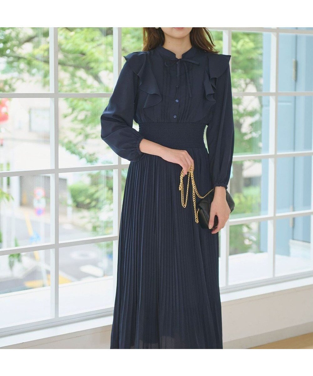 【フェルゥ/Feroux】の【洗える】プリーツ ワンピース インテリア・キッズ・メンズ・レディースファッション・服の通販 founy(ファニー) 　ファッション　Fashion　レディースファッション　Fashion for Women　ワンピース　Dresses　オケージョン　Occasion Wear　シアー　Sheer, See-Through　シャーリング　Shirring, Ruched　チェック　Check, Plaid, Tartan　トレンド　Trend, Trending Now　フェミニン　Feminine, Girly　フリル　Frill, Ruffle　プリント　Print, Printed Pattern　プリーツ　Pleats, Pleated　リボン　Ribbon, Bow　洗える　Machine Washable　無地　Plain, Solid Color　A/W・秋冬　Autumn/Winter　ネイビー系(無地)|ID: prp329100004524804 ipo3291000000032665461