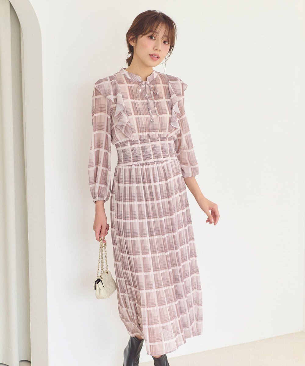 【フェルゥ/Feroux】の【洗える】プリーツ ワンピース インテリア・キッズ・メンズ・レディースファッション・服の通販 founy(ファニー) 　ファッション　Fashion　レディースファッション　Fashion for Women　ワンピース　Dresses　オケージョン　Occasion Wear　シアー　Sheer, See-Through　シャーリング　Shirring, Ruched　チェック　Check, Plaid, Tartan　トレンド　Trend, Trending Now　フェミニン　Feminine, Girly　フリル　Frill, Ruffle　プリント　Print, Printed Pattern　プリーツ　Pleats, Pleated　リボン　Ribbon, Bow　洗える　Machine Washable　無地　Plain, Solid Color　A/W・秋冬　Autumn/Winter　ダークブラウン系(チェック柄)|ID: prp329100004524804 ipo3291000000036303973