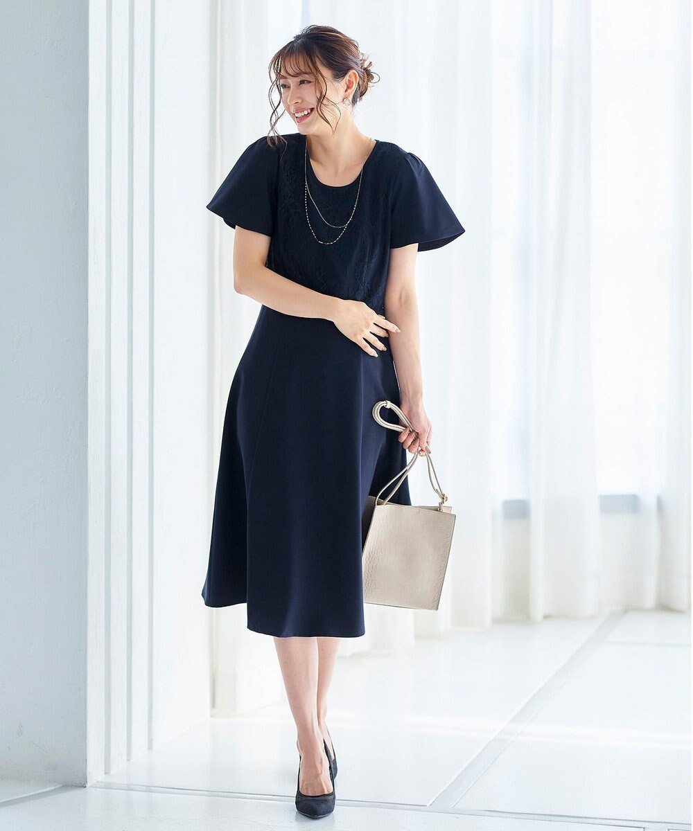 【ティアクラッセ/Tiaclasse】の【洗える】フレアスリーブレースコンビワンピース インテリア・キッズ・メンズ・レディースファッション・服の通販 founy(ファニー) ファッション Fashion レディースファッション Fashion for Women ワンピース Dresses スリーブ Sleeve, Long Sleeve / Short Sleeve フェミニン Feminine, Girly フレア Flare, Flared ポケット Pocket, Pocket Detail ラウンド Round, Round Neck レース Lace, Lace Fabric エレガント 上品 Elegant 二次会 After Party 夏 Summer 春 Spring S/S・春夏 SS, Spring/Summer, Warm Season 洗える Machine Washable ネイビー|ID: prp329100004524917 ipo3291000000034758074