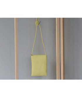 【ミヤビヤ/MIYABIYA】のLa quoh with kirakaracho 角つなぎ ソフトレザー ポーチ付きスマホポシェット 人気、トレンドファッション・服の通販 founy(ファニー) ファッション Fashion レディースファッション WOMEN ポーチ Pouches ショルダー Shoulder スポーティ Sporty パステル Pastel プリント Print ポケット Pocket ポーチ Pouch モチーフ Motif エレガント 上品 Elegant |ID:prp329100004524968