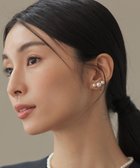 【組曲/KUMIKYOKU】のスリーフェイクパールイヤリング ゴールド系|ID: prp329100004525180 ipo3291000000034596293