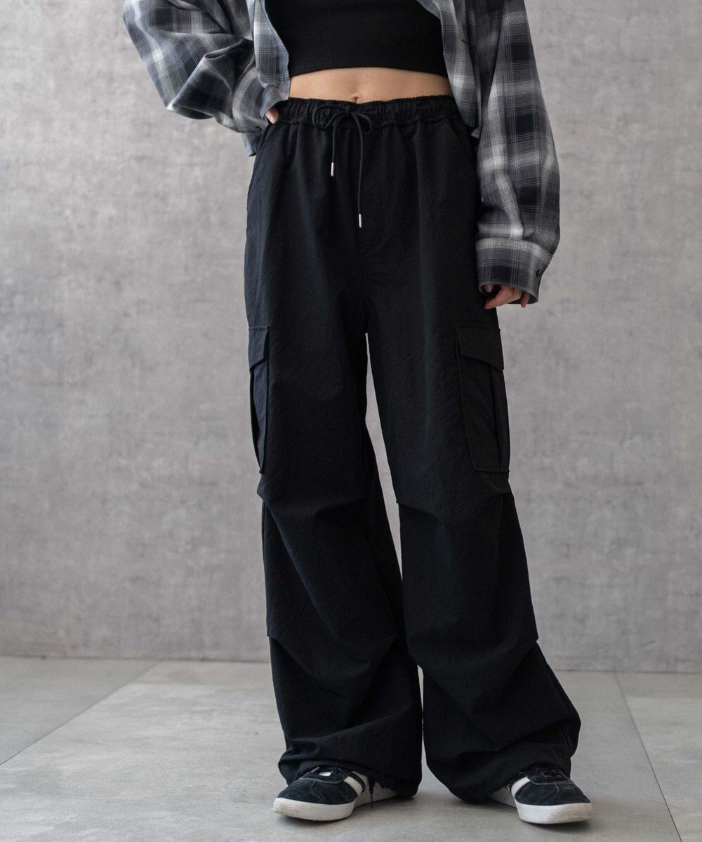 【ウィゴー/WEGO】の【ウエストゴム】イージーパラシュートカーゴパンツ 人気、トレンドファッション・服の通販 founy(ファニー) ファッション Fashion レディースファッション Fashion for Women パンツ Pants & Trousers カーゴパンツ Cargo Pants, Utility Pants カーディガン Cardigan, Knitwear シューズ Shoes, Footwear ショート Short, Short Length スニーカー Sneakers, Trainers スマホ Smartphone, Mobile Device ドローコード Drawcord, Drawstring Cord 定番 Standard, Basic Item 人気 Popular, Best Seller ボトム Bottoms, Lower Wear ワッシャー Washer, Crinkled Finish A/W・秋冬 Autumn/Winter プチプライス・低価格 Affordable / Budget Price other-1|ID: prp329100004525270 ipo3291000000034179495