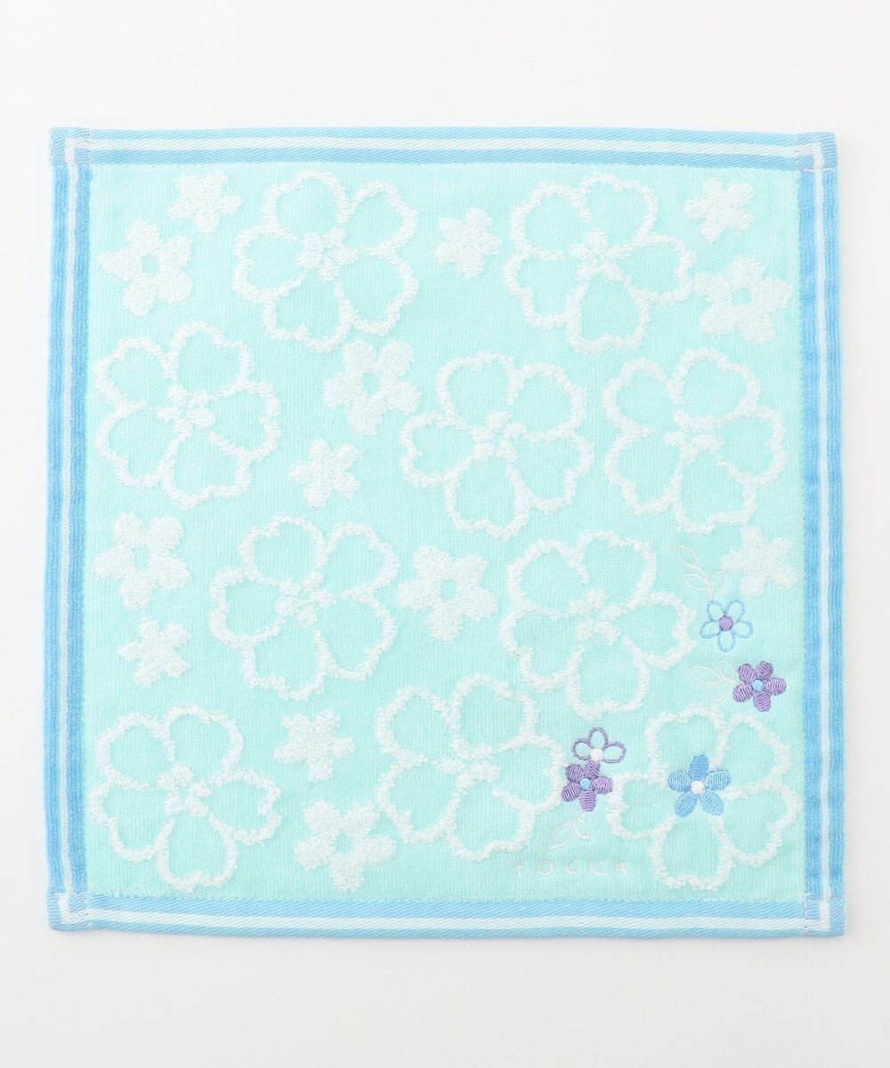 【トッカ/TOCCA】のFLOATING FLOWER TOWELCHIEF タオルハンカチ インテリア・キッズ・メンズ・レディースファッション・服の通販 founy(ファニー) 　ファッション　Fashion　レディースファッション　WOMEN　財布　Wallets　タオル　Towel　ハンカチ　Handkerchief　ハンド　Hand　財布　Wallet　スカイブルー系|ID: prp329100004525507 ipo3291000000032007803