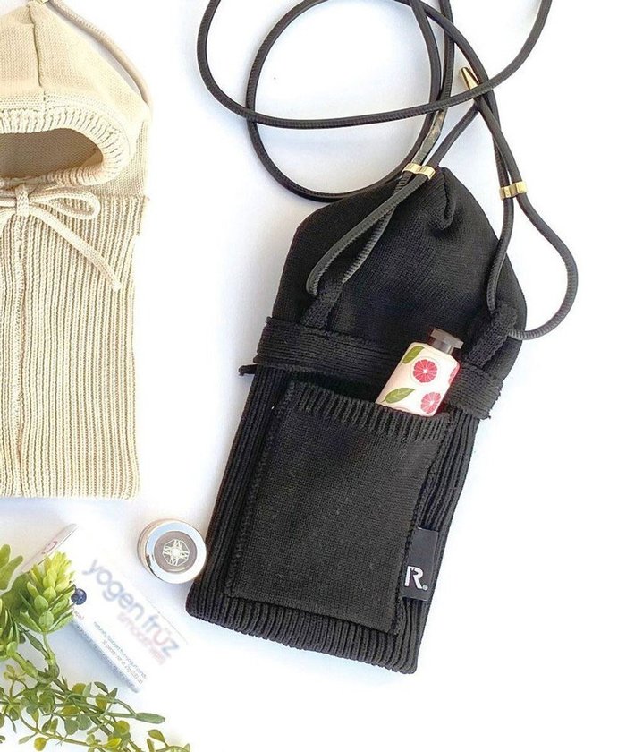 【ルートート/ROOTOTE】の2555【スマホケース】CJ.ベビールー.フーディー-A インテリア・キッズ・メンズ・レディースファッション・服の通販 founy(ファニー) https://founy.com/ ファッション Fashion レディースファッション WOMEN アクセサリー Accessories カメラ Camera 巾着 Purse 軽量 Lightweight ショルダー Shoulder スマホ Smartphone パーカー Hoodie フィット Fit ベビー Baby ポケット Pocket ワンポイント One Point スマホケース Phone Case NEW・新作・新着・新入荷 New Arrivals |ID: prp329100004525568 ipo3291000000032008030