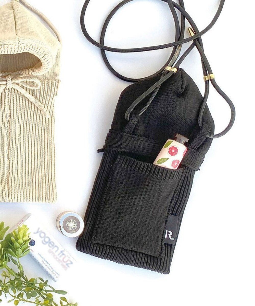【ルートート/ROOTOTE】の2555【スマホケース】CJ.ベビールー.フーディー-A 人気、トレンドファッション・服の通販 founy(ファニー) 　ファッション　Fashion　レディースファッション　WOMEN　アクセサリー　Accessories　カメラ　Camera　巾着　Purse　軽量　Lightweight　ショルダー　Shoulder　スマホ　Smartphone　パーカー　Hoodie　フィット　Fit　ベビー　Baby　ポケット　Pocket　ワンポイント　One Point　スマホケース　Phone Case　NEW・新作・新着・新入荷　New Arrivals　 other-1|ID: prp329100004525568 ipo3291000000032008030