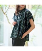 【エニー/ANY】のスクエアプリントシャツ 人気、トレンドファッション・服の通販 founy(ファニー) ファッション Fashion レディースファッション Fashion for Women トップス・カットソー Cut & Sew Tops シャツ・ブラウス・オフィスカジュアル Elegant Blouses & Button-Ups アニマル Animal Print シンプル Simple, Minimal デニム Denim, Jeans Material エレガント 上品 Elegant 夏 Summer 春 Spring S/S・春夏 SS, Spring/Summer, Warm Season thumbnail ネイビーベース×花柄|ID: prp329100004525792 ipo3291000000033569044