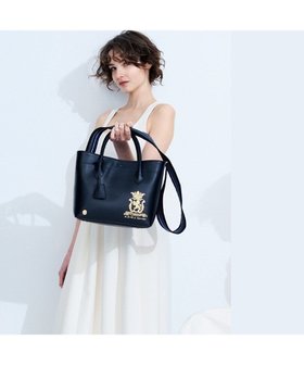 【アクセソワドゥマドモワゼルジャップ/A.D.M.J】の【撥水】リバティソフト25cm中仕切 トート 人気、トレンドファッション・服の通販 founy(ファニー) ファッション Fashion レディースファッション Fashion for Women バッグ Bags ポケット Pocket, Pocket Detail ポーチ Pouch, Small Case マグネット Magnet, Magnetic Closure モチーフ Motif, Design Theme ラップ Wrap, Wrap Design エレガント 上品 Elegant |ID:prp329100004525922
