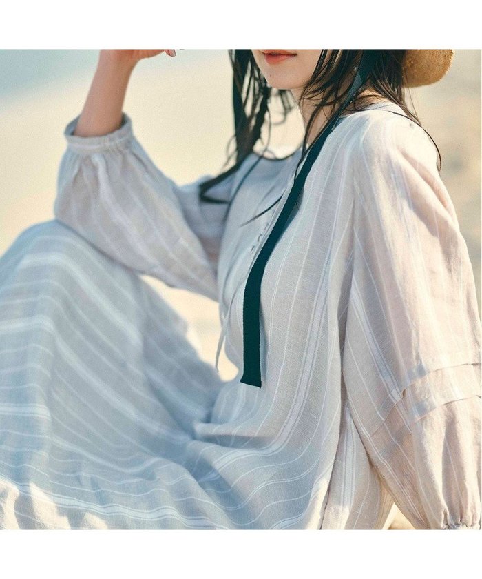 【23区/NIJYUSANKU】の【洗える】LIBECO カフタン ワンピース インテリア・キッズ・メンズ・レディースファッション・服の通販 founy(ファニー) https://founy.com/ ファッション Fashion レディースファッション WOMEN ワンピース Dress 春 Spring 洗える Washable ストライプ Stripe スリット Slit デニム Denim 人気 Popularity フレア Flare フロント Front ベーシック Basic リネン Linen リラックス Relax ロング Long S/S・春夏 Ss・Spring/Summer 夏 Summer 2024年 2024 2024春夏・S/S Ss,Spring/Summer,2024 旅行 Travel |ID: prp329100004526940 ipo3291000000032014486