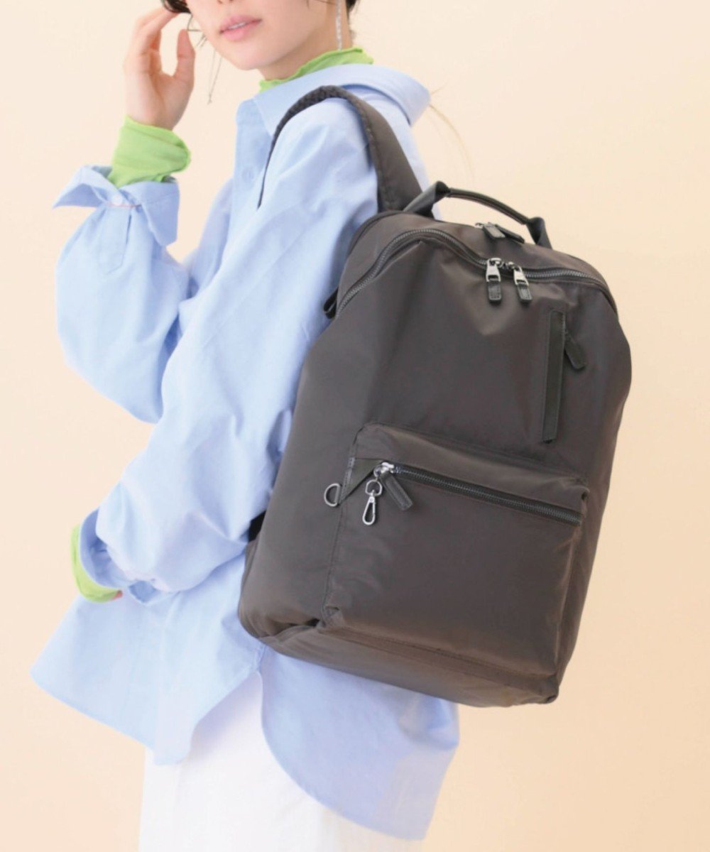 【エースバッグズアンドラゲッジ/ACE BAGS & LUGGAGE】の【雑誌掲載】W .Day/Night ポッケス スリムリュック A4サイズ 14.0インチPC収納 15277 ダブルアンドデイナイト マザーズバッグ インテリア・キッズ・メンズ・レディースファッション・服の通販 founy(ファニー) 　ファッション　Fashion　レディースファッション　WOMEN　バッグ　Bag　10月号　October Issue　スエード　Suede　スリム　Slim　雑誌　Magazine　ポケット　Pocket　ポシェット　Pochette　リアル　Real　リュック　Ruck Sack　おすすめ　Recommend　ビジネス 仕事 通勤　Business　チャコールグレー|ID: prp329100004526952 ipo3291000000032014568
