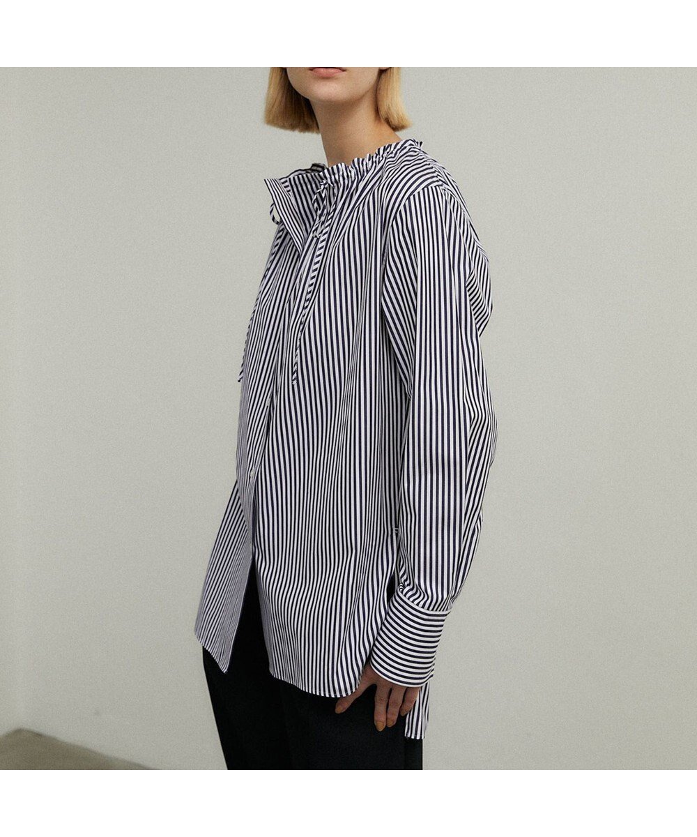 【ベイジ,/BEIGE,】の【GISELe 2.3月合併号掲載】ALBERT / ギャザーブラウス インテリア・キッズ・メンズ・レディースファッション・服の通販 founy(ファニー) 　ファッション　Fashion　レディースファッション　WOMEN　トップス・カットソー　Tops/Tshirt　シャツ/ブラウス　Shirts/Blouses　オイル　Oil　ギャザー　Gather　ストライプ　Stripe　タイトスカート　Tight Skirt　デニム　Denim　フェミニン　Feminine　プリント　Print　A/W・秋冬　Aw・Autumn/Winter・Fw・Fall-Winter　S/S・春夏　Ss・Spring/Summer　おすすめ　Recommend　夏　Summer　Navy St.|ID: prp329100004526959 ipo3291000000032014599