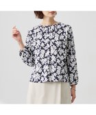 【ジェイ プレス/J.PRESS】の【洗える】スパンフラワープリント ボートネック ブラウス ネイビー×オフ系|ID: prp329100004527010 ipo3291000000032014785