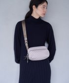 【ミヤビヤ/MIYABIYA】のLAQUOH【撥水加工】篭目柄エンボスボンディング2WAYショルダー 人気、トレンドファッション・服の通販 founy(ファニー) ファッション Fashion レディースファッション Fashion for Women エアリー Airy Texture コンパクト Compact, Small Size ショルダー Shoulder, Shoulder Strap スポーティ Sporty, Casual Athletic パターン Pattern, Design Print フィット Fit, Slim Fit フォルム Silhouette, Form ポケット Pocket, Pocket Detail thumbnail ライトグレー|ID: prp329100004527014 ipo3291000000032746325