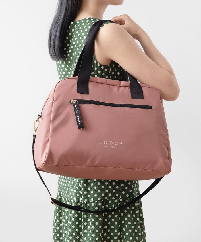 【トッカ/TOCCA】の【WEB&一部店舗限定】【A4サイズ対応】CAROVANA BOSTON ボストンバッグ インテリア・キッズ・メンズ・レディースファッション・服の通販 founy(ファニー) https://founy.com/ ファッション Fashion レディースファッション WOMEN バッグ Bag イタリア Italy クラウン Crown シューズ Shoes ショルダー Shoulder シンプル Simple ジップ Zip スポーツ Sports 財布 Wallet トラベル Travel フォルム Form ベーシック Basic ボストン Boston ボストンバッグ Boston Bag ポケット Pocket リュクス Luxe 旅行 Travel スーツケース キャリーケース Suitcase |ID: prp329100004527060 ipo3291000000032015024