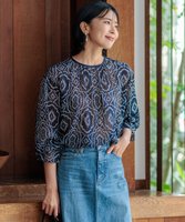 【23区/NIJYUSANKU】の【洗える】オーナメントプリント ブラウス 人気、トレンドファッション・服の通販 founy(ファニー) ファッション Fashion レディースファッション Ladies' Fashion Online トップス・カットソー Tops/Tshirt シャツ/ブラウス Shirts/Blouses 洗える Washable カーディガン Cardigan ギャザー Gather シルク Silk シンプル Simple スカーフ Scarf スリーブ Sleeve セットアップ Set Up デニム Denim トレーナー Trainer パターン Pattern フランス France プリント Print ボトム Bottom モチーフ Motif A/W・秋冬 Aw・Autumn/Winter・Fw・Fall-Winter 冬 Winter 2024年 2024 2024-2025秋冬・A/W Aw/Autumn/Winter/Fw/Fall/2024-2025 |ID:prp329100004527086