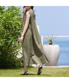 【ティアクラッセ/Tiaclasse】の【洗える】後ろリボンギャザーワンピース 人気、トレンドファッション・服の通販 founy(ファニー) ファッション Fashion レディースファッション WOMEN ワンピース Dress アクセサリー Accessories ウォッシャブル Washable 春 Spring 洗える Washable カーディガン Cardigan ガーリー Girly ギャザー Gather シンプル Simple スニーカー Sneakers スリーブ Sleeve チュニック Tunic フェミニン Feminine フレンチ French ポケット Pocket マキシ Maxi リゾート Resort リボン Ribbon ロング Long 楽ちん Easy S/S・春夏 Ss・Spring/Summer 再入荷 Restock/Back In Stock/Re Arrival 夏 Summer エレガント 上品 Elegant NEW・新作・新着・新入荷 New Arrivals thumbnail カーキ|ID: prp329100004527349 ipo3291000000032016164