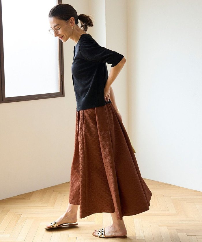 【アンフィーロ 自由区/UNFILO】のエンボスフレアスカート インテリア・キッズ・メンズ・レディースファッション・服の通販 founy(ファニー) https://founy.com/ ファッション Fashion レディースファッション Fashion for Women スカート Skirts Aライン・フレアスカート A-Line & Flared Skirts ウォッシャブル Machine Washable シンプル Simple, Minimal エレガント 上品 Elegant 夏 Summer 春 Spring S/S・春夏 SS, Spring/Summer, Warm Season |ID: prp329100004527461 ipo3291000000035594558