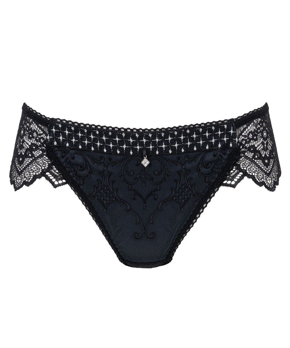 【ブラデリス ニューヨーク/BRADELIS New York】の【BRADELIS New York】 ジャクリーンスタイルパンティ24A1 人気、トレンドファッション・服の通販 founy(ファニー) 　ファッション　Fashion　レディースファッション　WOMEN　アンダー　Under　クリスタル　Crystal　サテン　Satin　ショーツ　Shorts　ストレッチ　Stretch　センター　Center　バランス　Balance　フロント　Front　モチーフ　Motif　ラッセル　Russell　レース　Race　ホリデーシーズン　Holiday　 other-1|ID: prp329100004527514 ipo3291000000032016842