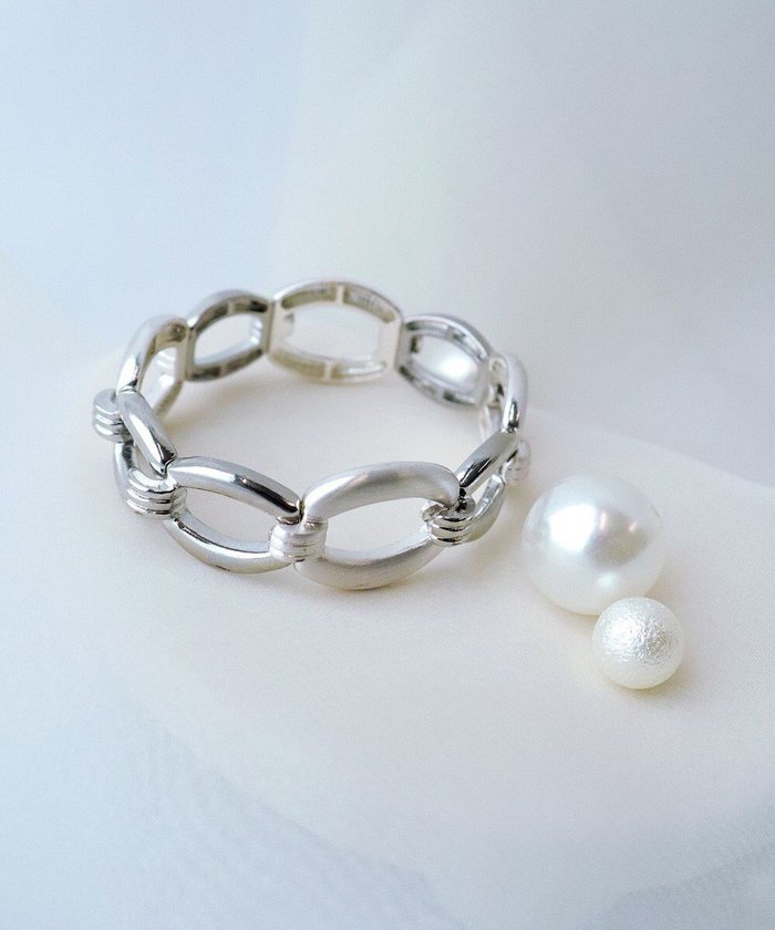 【ティアクラッセ/Tiaclasse】のサークルチェーンブレスレット インテリア・キッズ・メンズ・レディースファッション・服の通販 founy(ファニー) https://founy.com/ ファッション Fashion レディースファッション Fashion for Women ジュエリー Jewelry チェーン＆カフブレスレット Cuff & Chain Bracelets アクセサリー Fashion Accessories シューズ Shoes, Footwear シルバー Silver, Metallic Silver チェーン Chain, Chain Strap チュニック Tunic, Long Top ブレスレット Bracelet, Wristband 再入荷 Restock / Back in Stock 夏 Summer エレガント 上品 Elegant 新作・新入荷 New Arrivals / New In |ID: prp329100004527925 ipo3291000000034250734