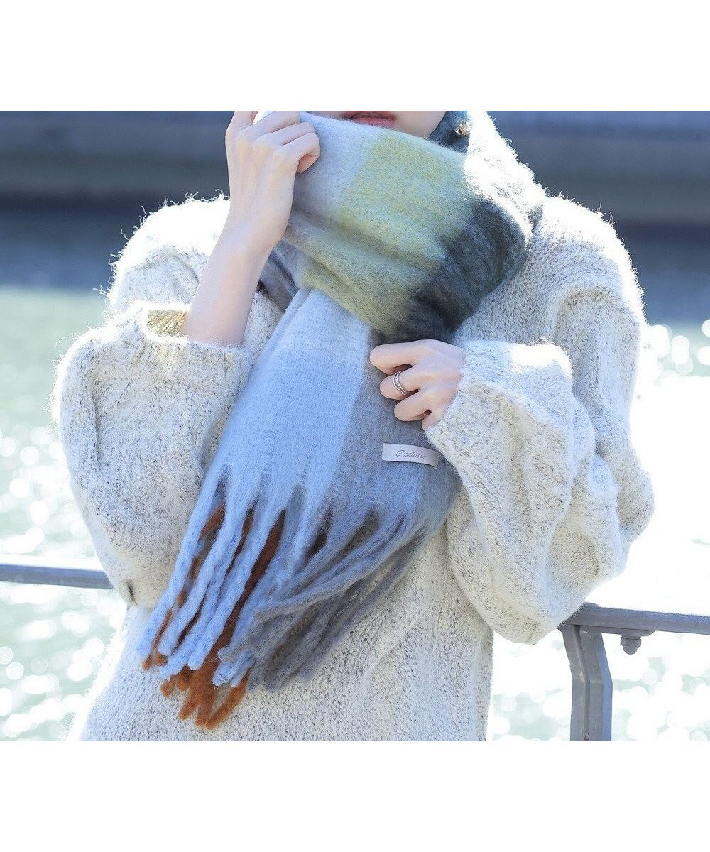 【ティアクラッセ/Tiaclasse】の大判チェックシャギーマフラー 人気、トレンドファッション・服の通販 founy(ファニー) 　ファッション　Fashion　レディースファッション　WOMEN　マフラー　Mufflers　アクセサリー　Accessories　カラフル　Colorful　カーディガン　Cardigan　スヌード　Snood　チェック　Check　チュニック　Tunic　フェミニン　Feminine　マフラー　Scarf　ロング　Long　再入荷　Restock/Back In Stock/Re Arrival　冬　Winter　NEW・新作・新着・新入荷　New Arrivals　A/W・秋冬　Aw・Autumn/Winter・Fw・Fall-Winter　 other-1|ID: prp329100004528193 ipo3291000000032019644
