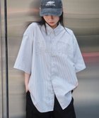 【ウィゴー/WEGO】の【ユニセックス着用ITEM】オックスフォードダメージアップリケシャツ(SS) グレーストライプ|ID: prp329100004528381 ipo3291000000032020426