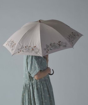 【アンドウール/AND WOOL】の〈一級遮光生地・晴雨兼用〉スミレ刺繍の日傘 (長傘タイプ) 人気、トレンドファッション・服の通販 founy(ファニー) ファッション Fashion レディースファッション Ladies' Fashion Online 傘 / レイングッズ Umbrellas/Rainwear 傘 Umbrella サマー Summer 日傘 Parasol |ID:prp329100004528431