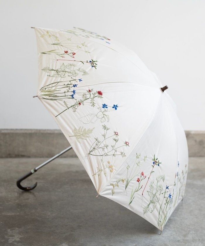 【アンドウール/AND WOOL】の〈一級遮光生地・晴雨兼用〉ボタニカル刺繍の日傘 (長傘タイプ) インテリア・キッズ・メンズ・レディースファッション・服の通販 founy(ファニー) https://founy.com/ ファッション Fashion レディースファッション WOMEN 傘 / レイングッズ Umbrellas/Rainwear 傘 Umbrella サマー Summer ボタニカル Botanical 日傘 Parasol NEW・新作・新着・新入荷 New Arrivals |ID: prp329100004528432 ipo3291000000032020656