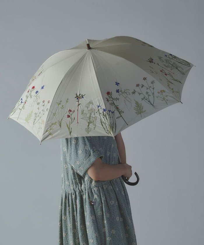 【アンドウール/AND WOOL】の〈一級遮光生地・晴雨兼用〉ボタニカル刺繍の日傘 (長傘タイプ) インテリア・キッズ・メンズ・レディースファッション・服の通販 founy(ファニー) https://founy.com/ ファッション Fashion レディースファッション Fashion for Women レイングッズ・傘・晴雨兼用傘 Umbrellas & Rain Gear 傘 Umbrella, Parasol サマー Summer, Summer Style ボタニカル Botanical, Floral Pattern 日傘 Parasol, UV Umbrella |ID: prp329100004528432 ipo3291000000032731095
