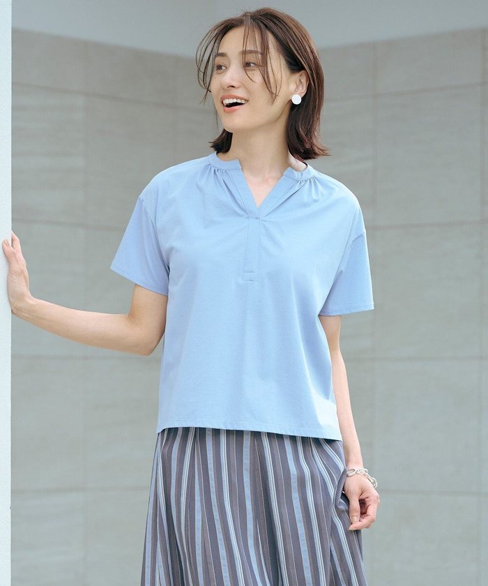 【ジェイ プレス/J.PRESS】の【洗える・接触冷感】プレーティングジャージー バンドカラー カットソー インテリア・キッズ・メンズ・レディースファッション・服の通販 founy(ファニー) https://founy.com/ ファッション Fashion レディースファッション Fashion for Women トップス・カットソー Cut & Sew Tops シャツ・ブラウス・オフィスカジュアル Elegant Blouses & Button-Ups ロングTシャツ・Tシャツ Longline T-Shirts & Tees カットソー・ベーシックTシャツ Cut-and-Sewn Tops / Stretch Tees & Basics 春 Spring 洗える Machine Washable カットソー Cut and Sewn Top シルケット Silket, Silky Cotton なめらか Smooth, Silky Texture バランス Balance, Style Balance S/S・春夏 SS, Spring/Summer, Warm Season 夏 Summer エレガント 上品 Elegant |ID: prp329100004528444 ipo3291000000032674322