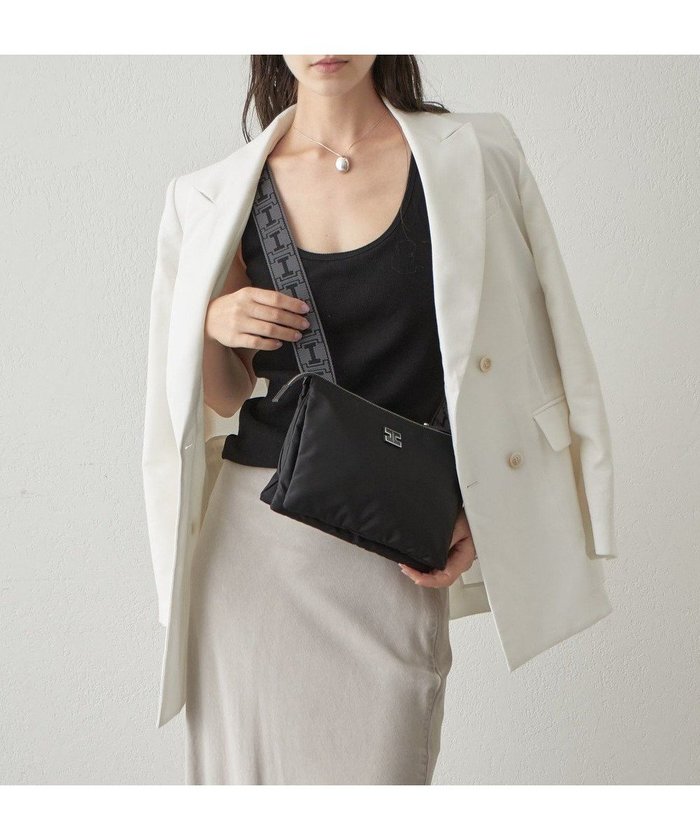 【イアクッチ/IACUCCI】のアーゴ SD NYLON/CERVO インテリア・キッズ・メンズ・レディースファッション・服の通販 founy(ファニー) https://founy.com/ ファッション Fashion レディースファッション Ladies' Fashion Online エレガント 上品 Elegant コンパクト Compact ショルダー Shoulder スクエア Square スタイリッシュ Stylish 人気 Popularity フォルム Form フロント Front ポーチ Pouch メタル Metal モダン Modern ラップ Wrap ワンポイント One Point S/S・春夏 Ss・Spring/Summer おすすめ Recommend 夏 Summer 2025年 2025 2025春夏・S/S Ss,Spring/Summer,2025 |ID: prp329100004528470 ipo3291000000032585951