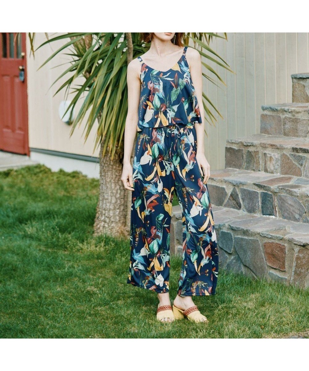 【三愛水着楽園/San-ai Resort】のロングパンツセット 13L・15L 【Coral veil(コーラルヴェール)】 インテリア・キッズ・メンズ・レディースファッション・服の通販 founy(ファニー) ファッション Fashion レディースファッション Fashion for Women 水着 Swimwear レディース水着・ビーチウェア Swimwear & Beachwear アンダー Underwear Essentials ショーツ Shorts, Short Pants セットアップ Set-Up, Coordinated Outfit ビーチ Beach, Seaside ボタニカル Botanical, Floral Pattern ボトム Bottoms, Lower Wear ポケット Pocket, Pocket Detail ラップ Wrap, Wrap Design リラックス Relax, Relaxed Fit ロング Long, Long-Length ワイヤー Wire, Wired Bra 夏 Summer S/S・春夏 SS, Spring/Summer, Warm Season 水着 Swimsuit, Swimwear A/W・秋冬 Autumn/Winter ネイビー|ID: prp329100004529601 ipo3291000000033669396