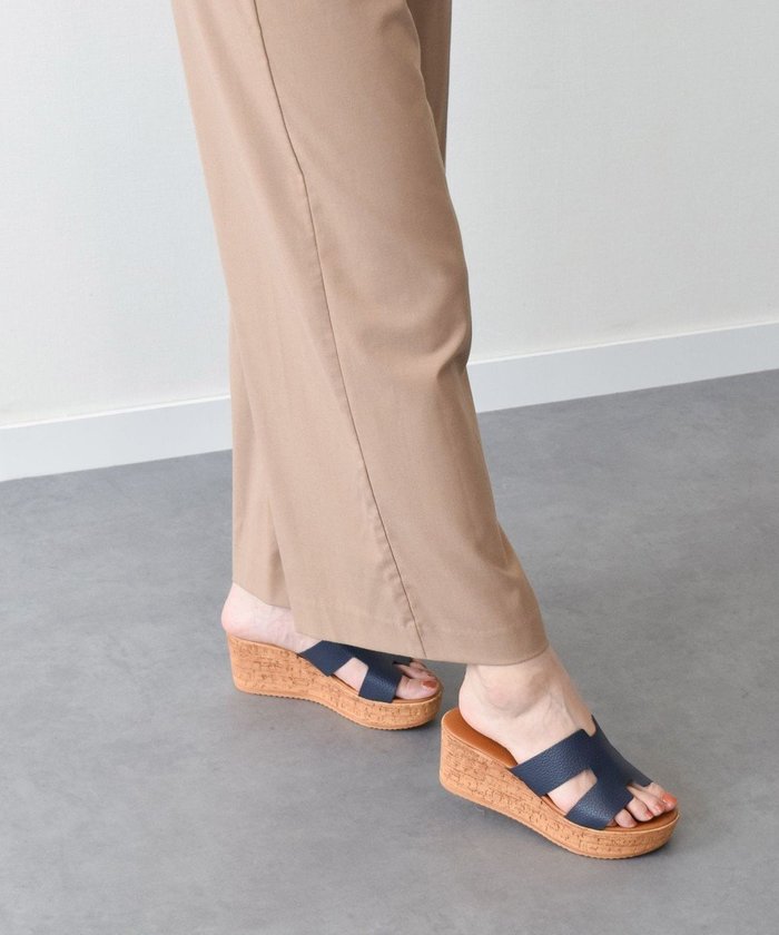 【インター ショシュール/INTER-CHAUSSURES】の【ITALIAN SHOEMAKERS】厚底ミュールサンダル インテリア・キッズ・メンズ・レディースファッション・服の通販 founy(ファニー) https://founy.com/ ファッション Fashion レディースファッション Fashion for Women おすすめ Recommended / Our Picks イタリア Italy サンダル Sandals, Summer Shoes シューズ Shoes, Footwear リラックス Relax, Relaxed Fit 人気 Popular, Best Seller 厚底 Platform Shoes 夏 Summer 旅行 Travel S/S・春夏 SS, Spring/Summer, Warm Season A/W・秋冬 Autumn/Winter |ID: prp329100004529603 ipo3291000000033689287
